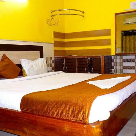 Goroomgo Laxmi Resort Puri Ngoại thất bức ảnh