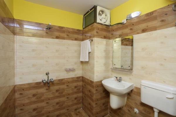 Goroomgo Laxmi Resort Puri Ngoại thất bức ảnh